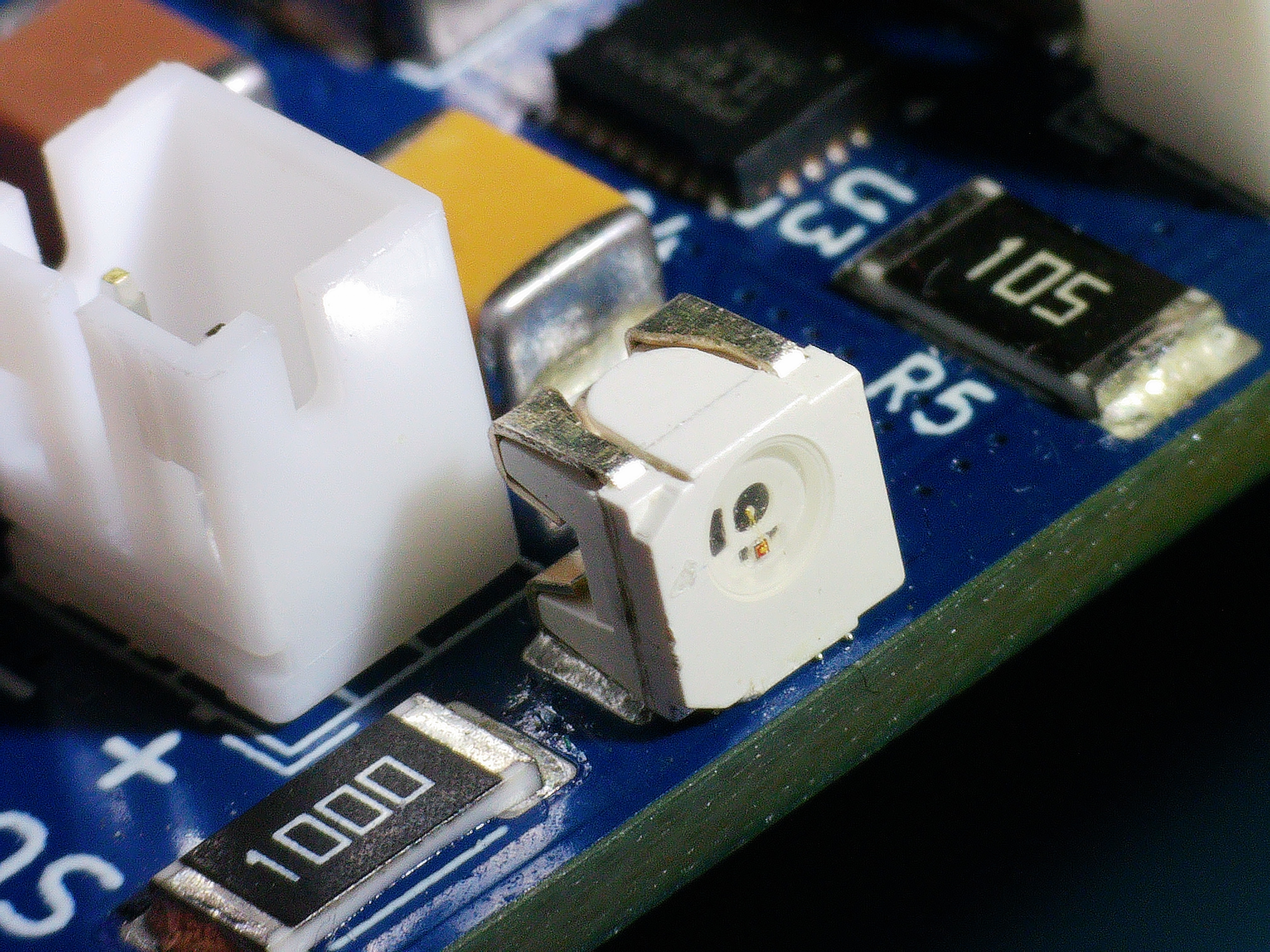 step11-led-details.png